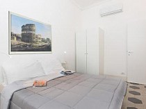 Hotel ARENULA BY RENTAL IN ROME