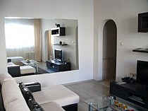 Hotel VIP Apartments - Lyuben Karavelov Street