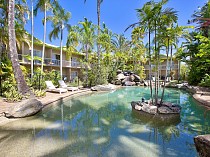 Cairns Rainbow Resort - Featured Image