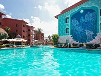 Selina Cancun Laguna, Hotel Zone