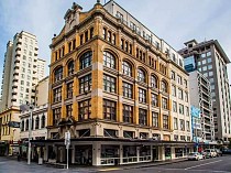 Hotel Nomads Auckland Backpackers