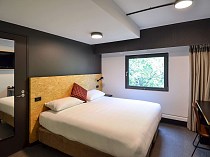 Ibis budget Sydney East  - Featured Image