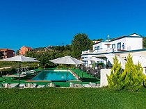 Hotel AKIS VILLA STUDIOS AND APARTMENTS WITH POOL